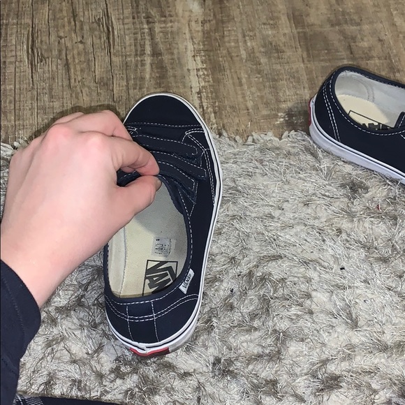 navy blue vans womens
